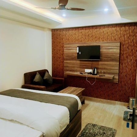 Hotel Abhinandan Ayodhya Eksteriør bilde