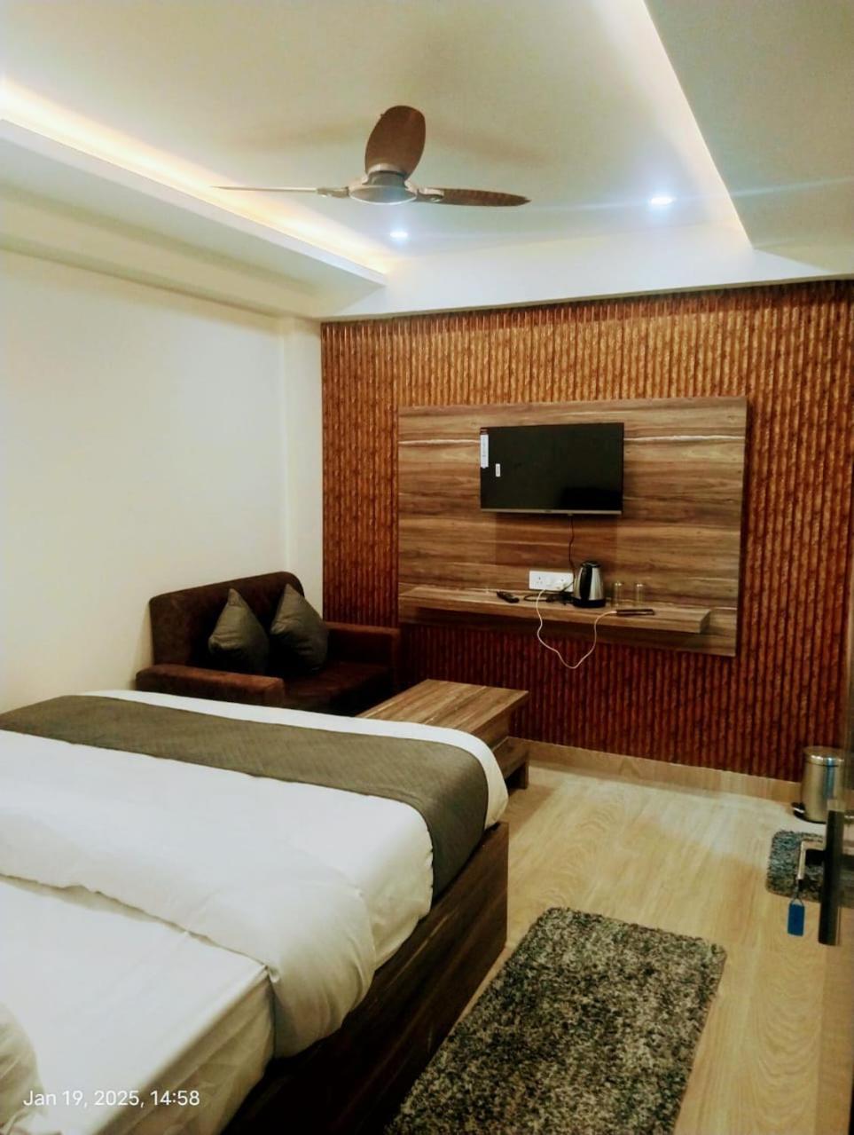 Hotel Abhinandan Ayodhya Eksteriør bilde